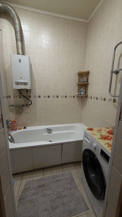 Продам 2-х комнатную квартиру ( Днепрострой)