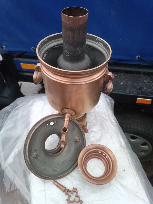 Самовар латунний старий