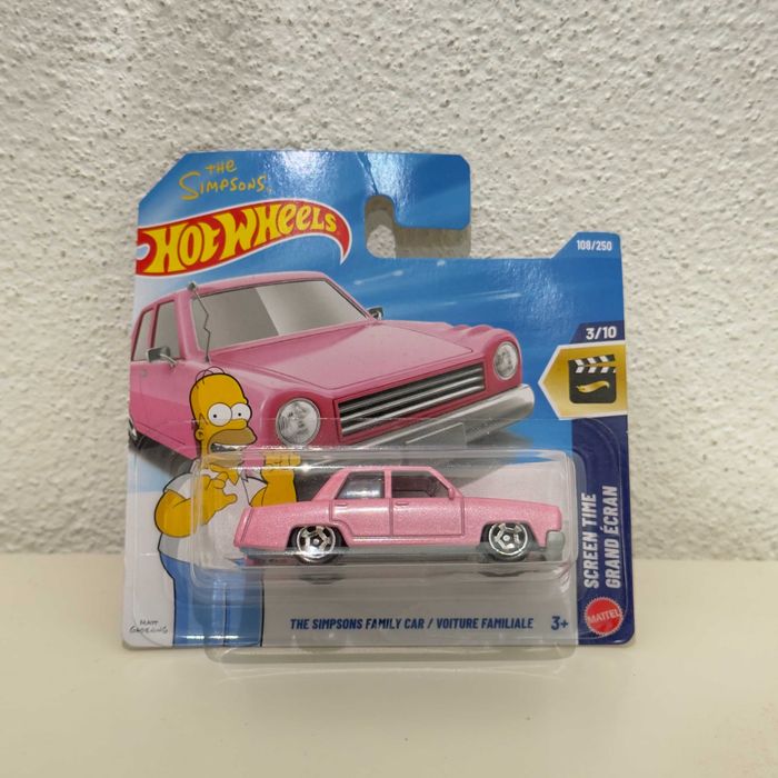 Pack Coleção Os Simpsons: Hot Wheels Family Car + Porta-Chaves Homer