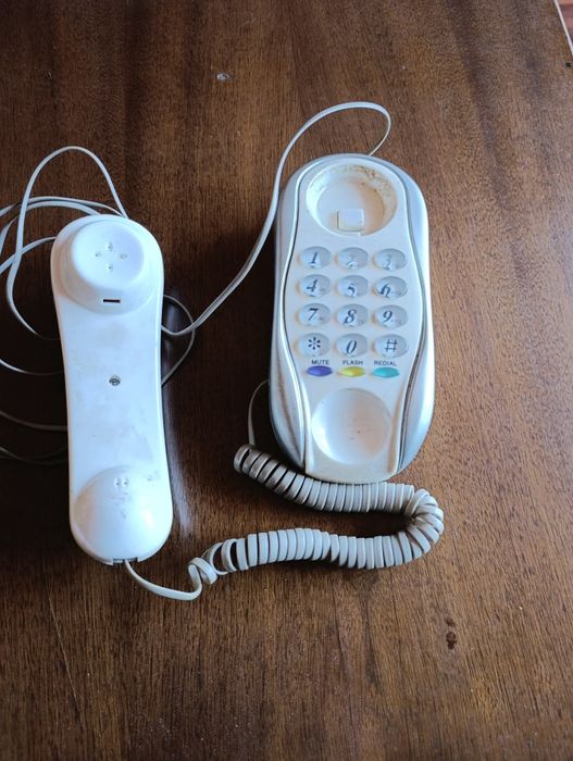 Telefon MaxCom KXT-630