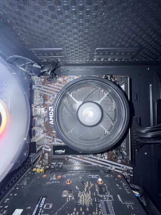 Potente PC AMD Ryzen 5