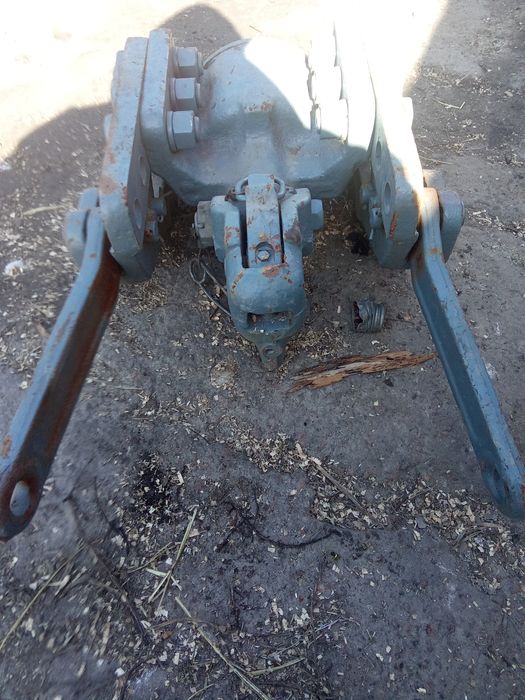 Продам гідрокрюк т150 новий