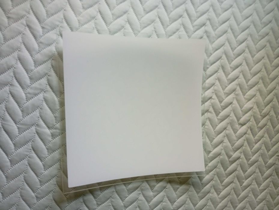 Candeeiro NOVO para  quarto ou corredor