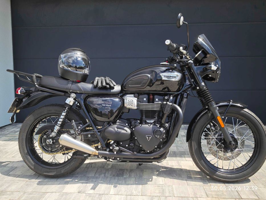 Triumph Bonneville Black T100 2019