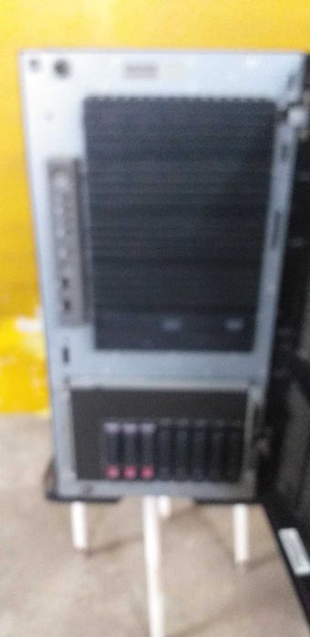 Servidor HP Proliant ML350 5gen
