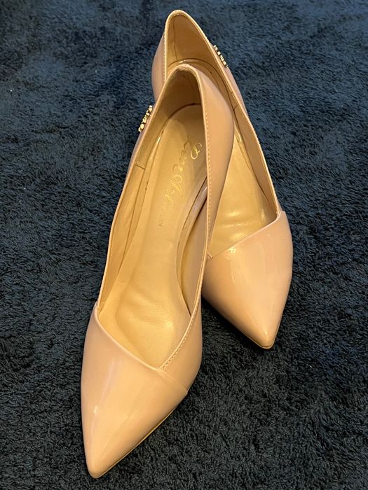 eleganckie damskie buty / NOWE / róż pudrowy roz.39