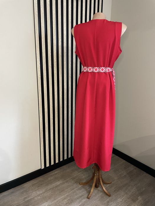 Сукня-вишиванка з орнаментом