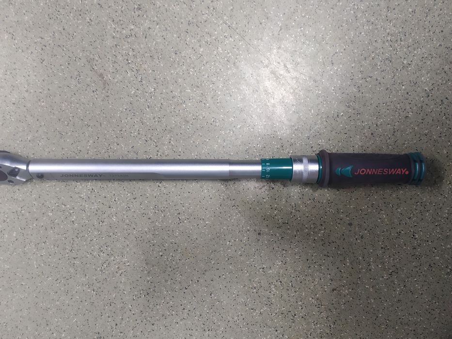 Klucz dynamometryczny jonnnesway