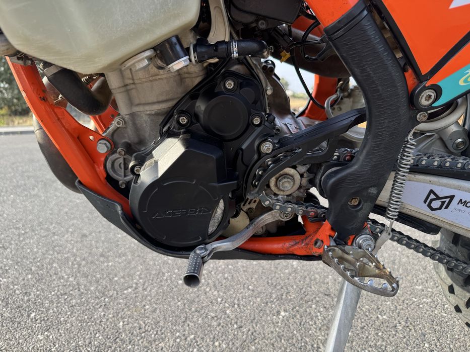 KTM exc-f 250 2022 - Modelo 2023 matriculada