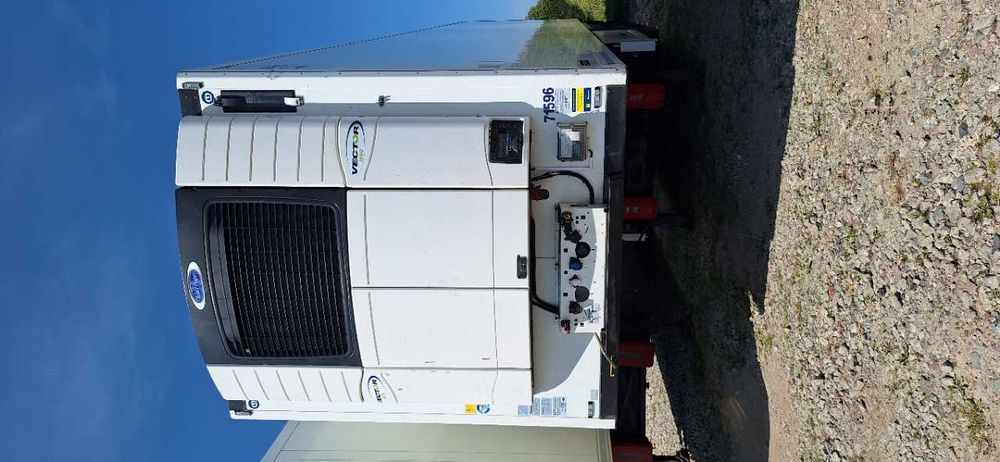 Wynajem naczep chłodniczych SCHMITZ, KRONE