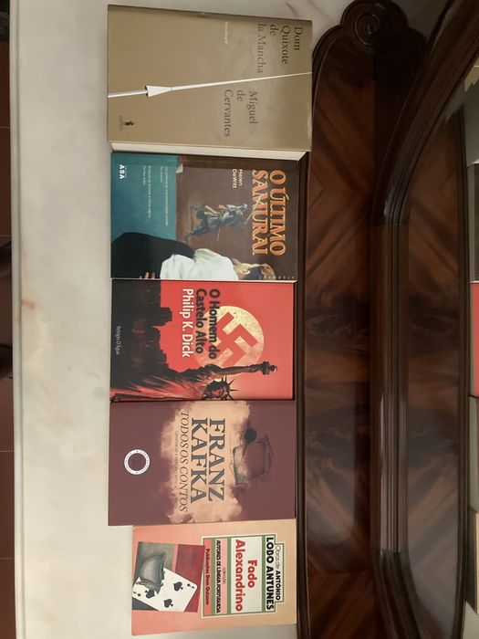 Literatura 50% desconto (ver preço individual)