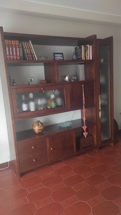 Móvel de sala estante + mesa de jantar extensível