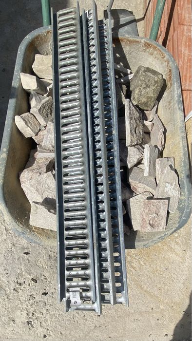 Grelha de chão galvanizada NOVAS