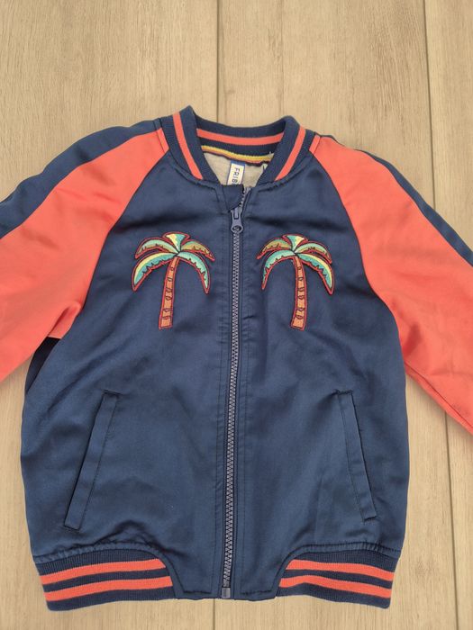 Kurtka przejściowa Friboo rozm. 122/128 stan idealny