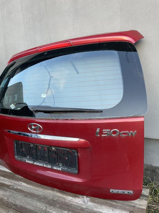 Ляда Кришка Багажника Hyndai i30 2007-2012