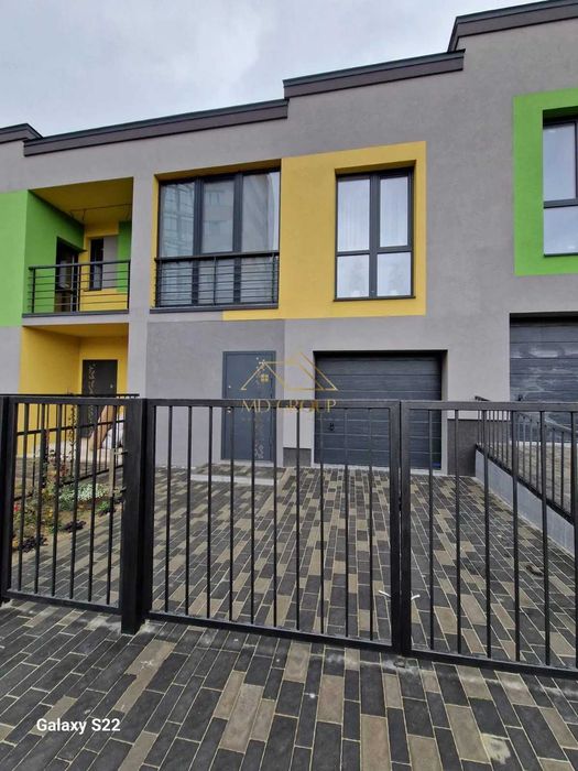 Терміновий продаж таунхаусу 101 м2 з гаражем. Ремонт, меблі та техніка