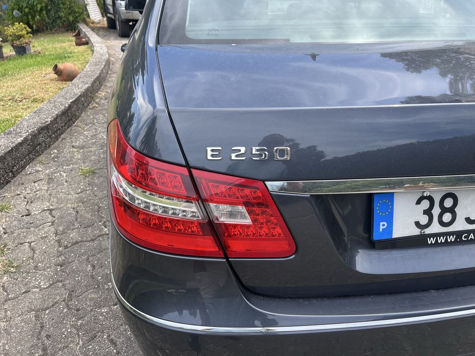 Mercedes-Benz E 250 — fotografia 5