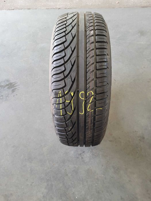 opona Michelin 225/ 60 16 pojedyncza