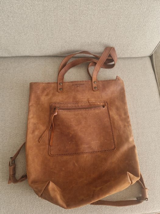 Mala/mochila de couro nubuck natural castanho