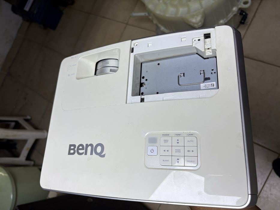 Projetor BENQ branco