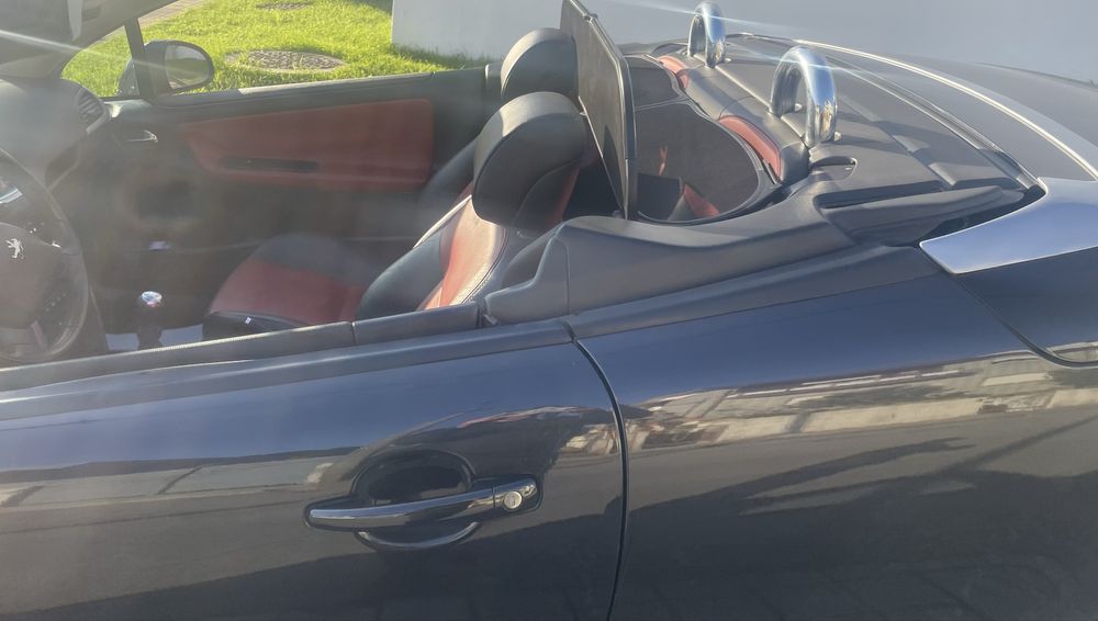 Peugeot.  207 CC 1,6