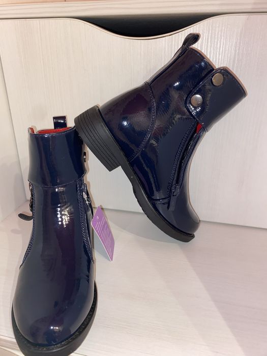 Ботинки для дівчинки