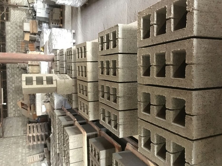 Блок стіновий, сухопрессований(шлакоблок )