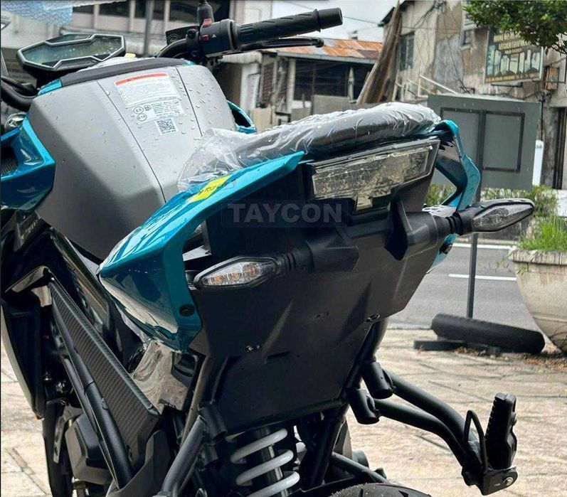 Мотоцикл CFMOTO 250NK LITE