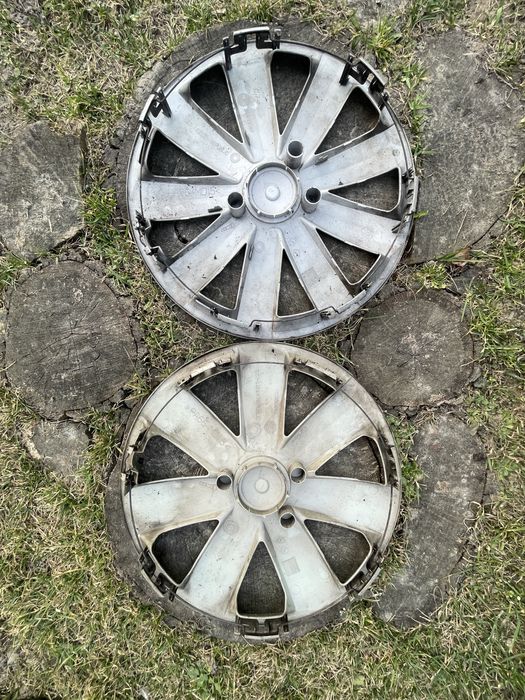 Продам ковпакі на фольцваген цілі