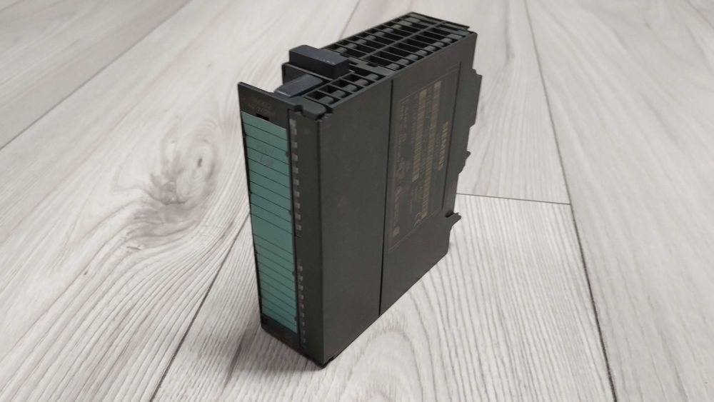 Moduł AO 2 wyjść analogowych 12 BIT Siemens Simatic S7 6ES7 332-5HB01-0AB0