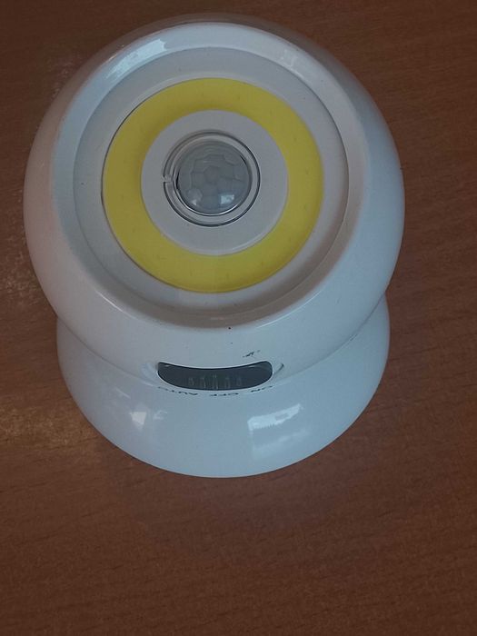 Lampka ledowa na baterie / Polecam