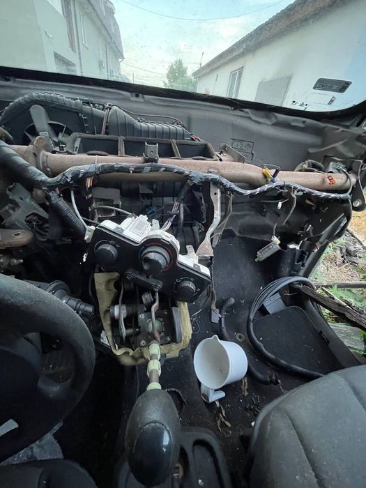 Renault Scenic розібраний
