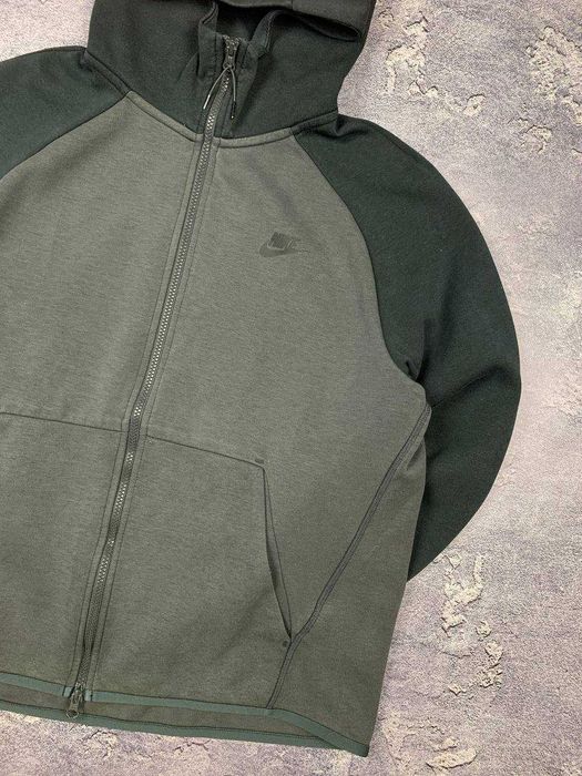 Зіп худі Tech fleece nike Оригінал. Розмір L