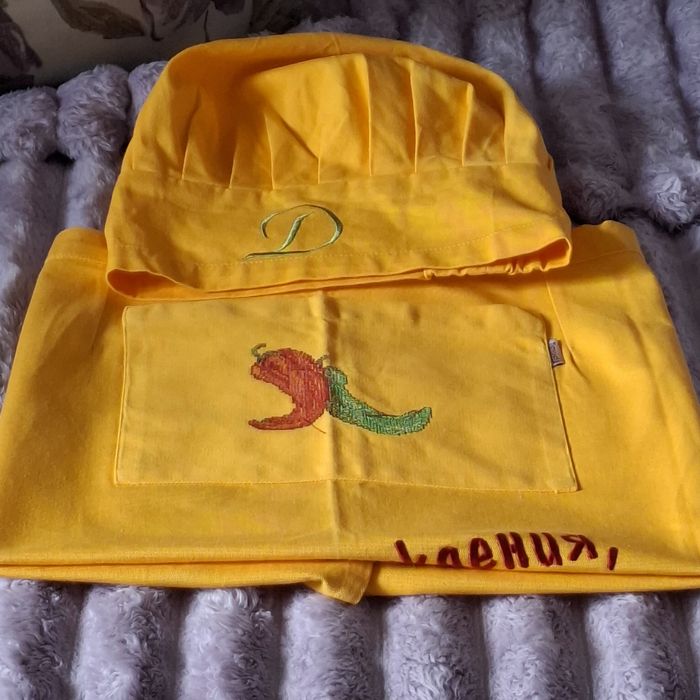 Набор С днем рождения ,фартук,колпак.индивидуальный заказ,вышивка .