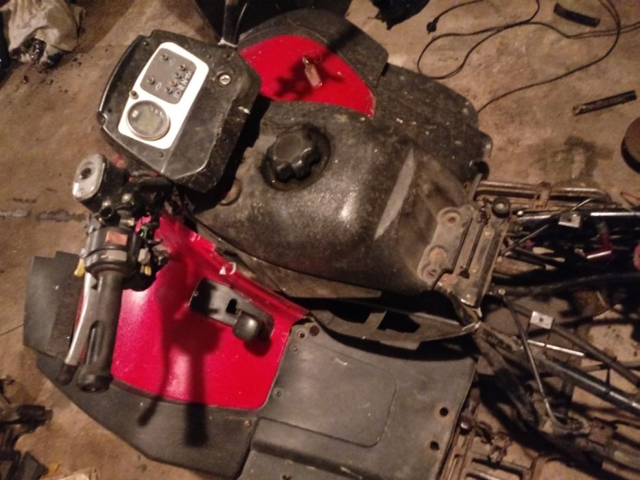 Czesci do Artic cat 250.300.400 i 500massey ferguson