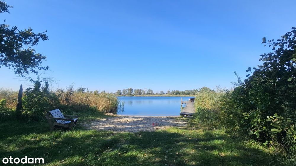 Dom nad jeziorem Strykowskim, Strykowo