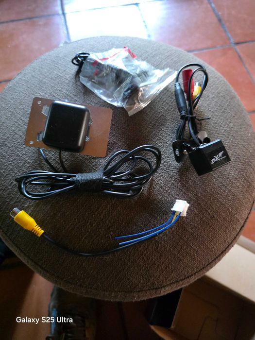 Rádio 1DIN 6.7 Android torne moderno o seu clássico.