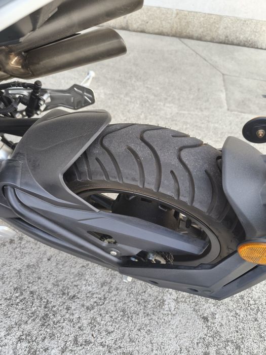 Benelli TNT 2022 (1700km)