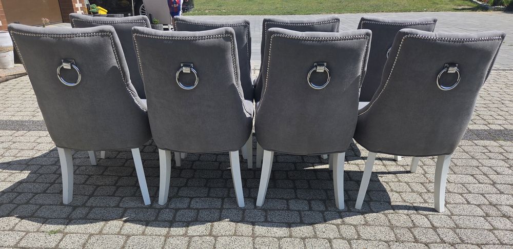 Stół z bielonym,dębowym blatem i kompletem krzeseł