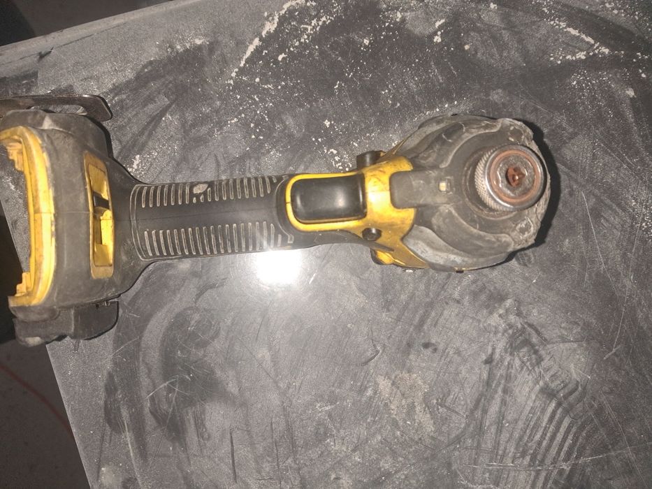 Zakretarka body   dewalt dcf 850 / sprawna