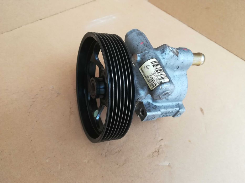 Bomba Direcção Renault Laguna II