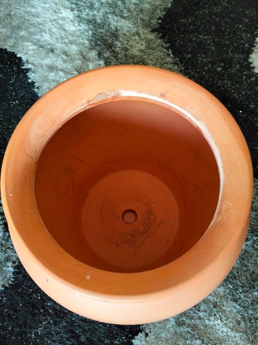 Vaso esculpido barro