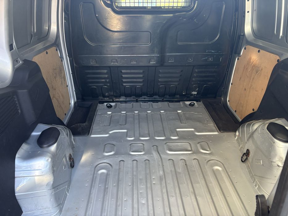 Sprzedam Forda Transit Courier