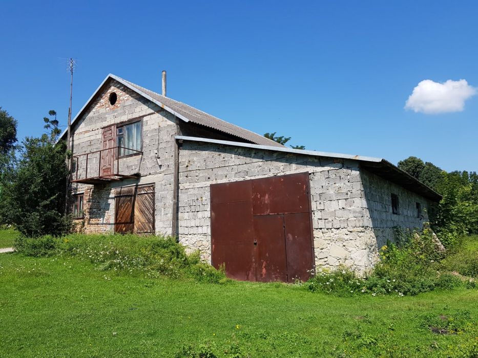 Комерційне приміщення с.Нова  Скварява