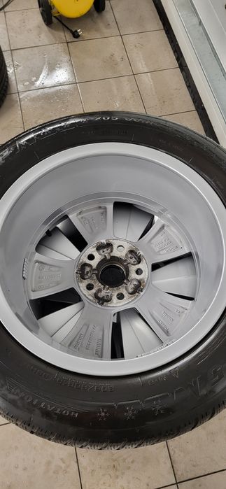 Zimowe Koła do Skody superb i octavia 205/60 r16