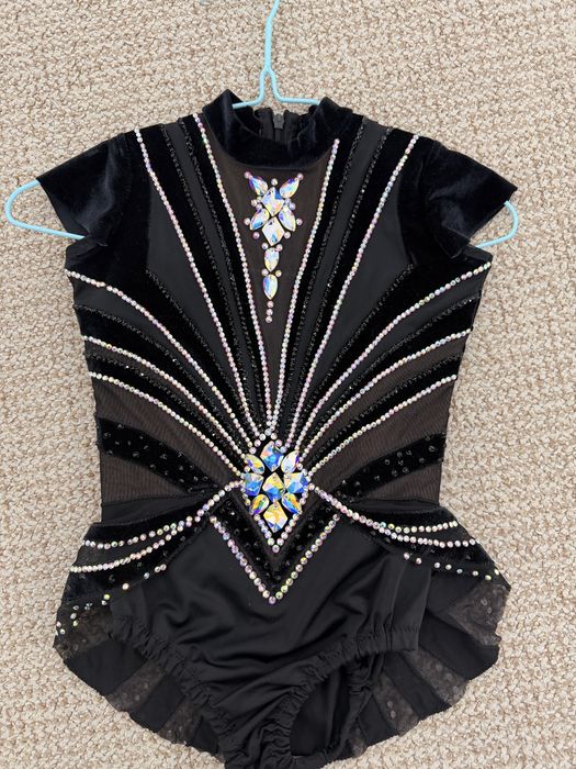 купальник для художньої гімнастики