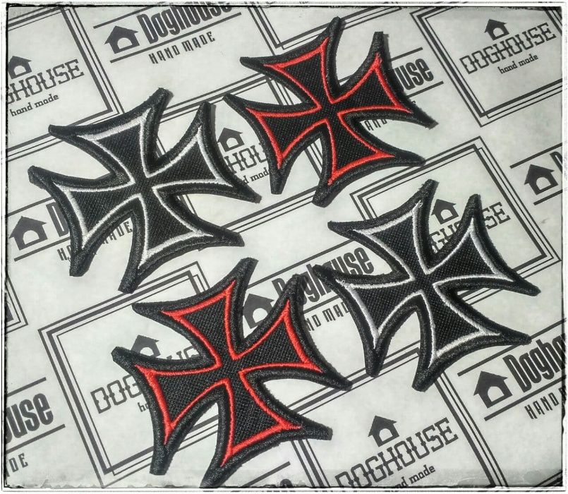 Нашивки Мальтийский Крест Мото