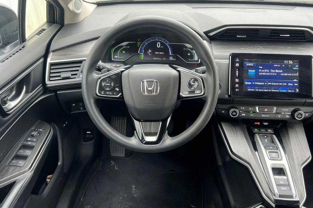 Honda Clarity      2020