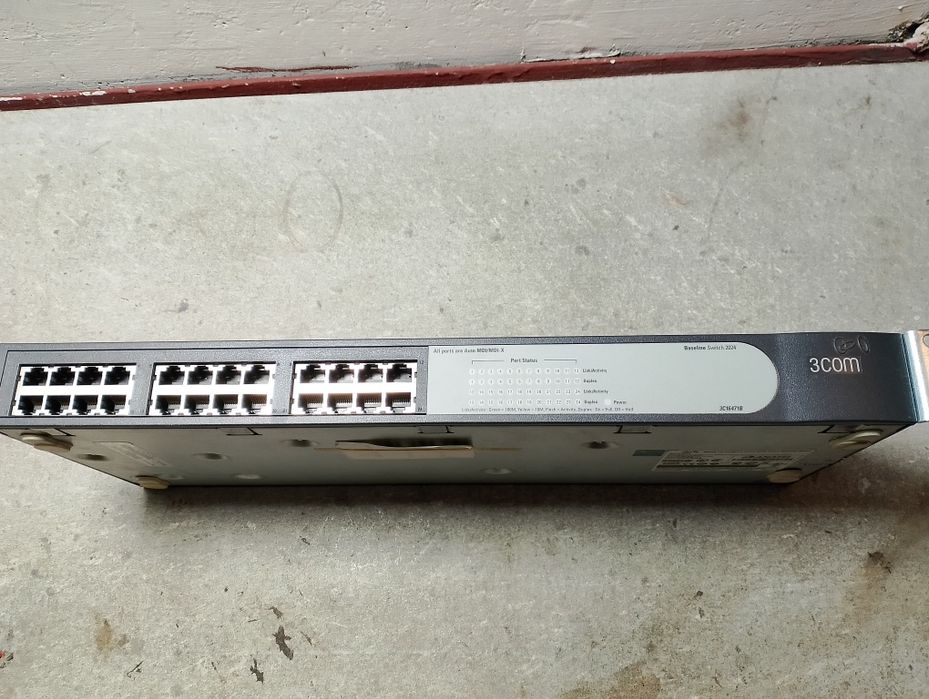 Комутатор 3Com Baseline Switch 2024 3С16471