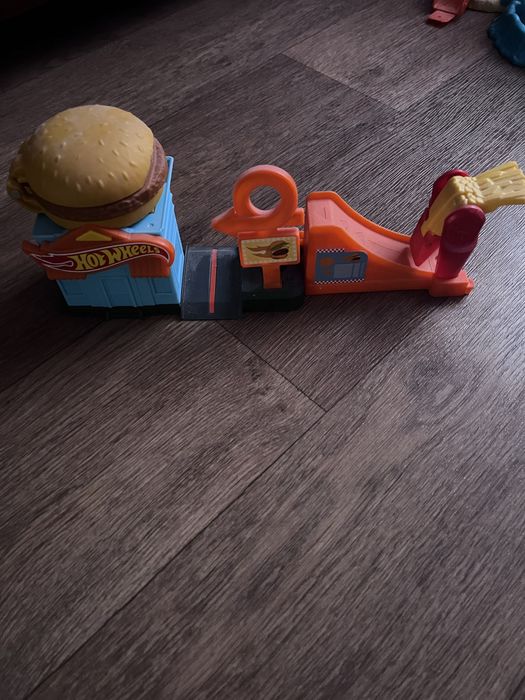 Hot wheels Бургерна